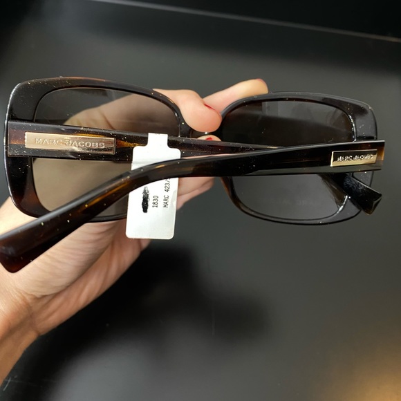 Marc Jacobs Havana Square Frame Women’s Sunglasses - Picture 3 of 7